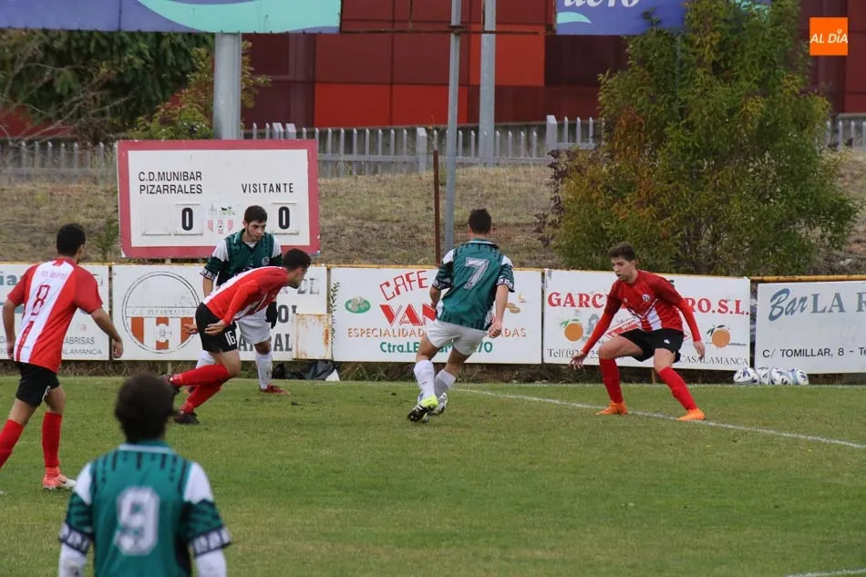 Foto 7 - Monterrey y Villamayor firman tablas en el Reina Sof&iacute;a en el partido que cierra la jornada (2-2)