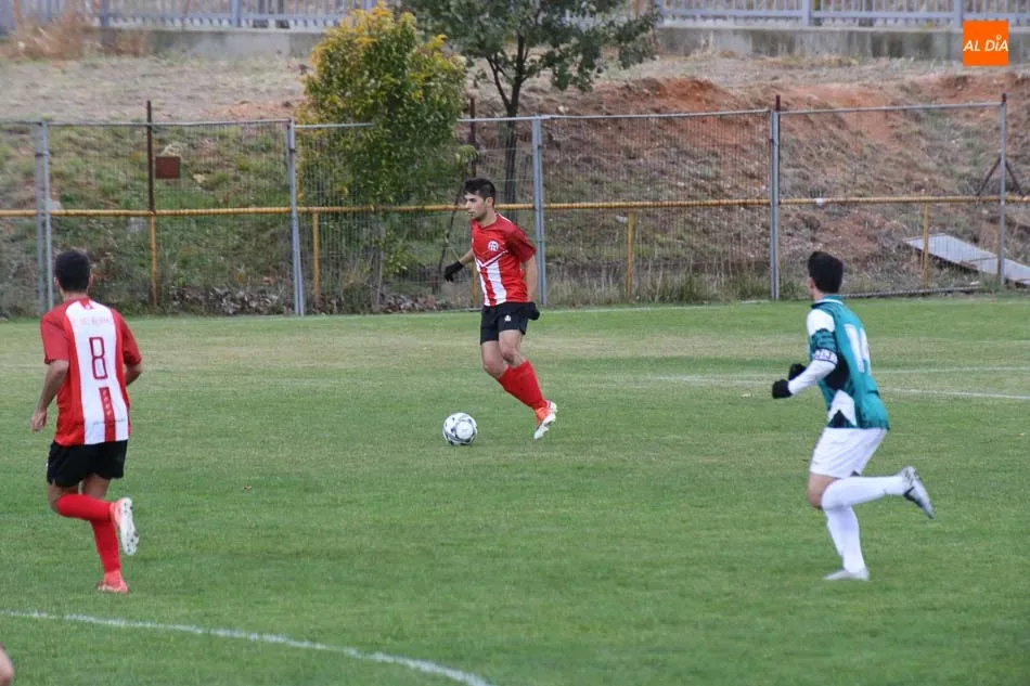 Foto 6 - Monterrey y Villamayor firman tablas en el Reina Sof&iacute;a en el partido que cierra la jornada (2-2)