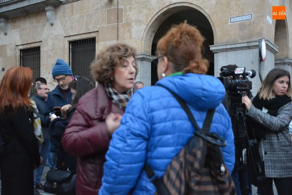 Foto 9 - Deslucida protesta en Salamanca contra la sentencia del Supremo sobre las hipotecas