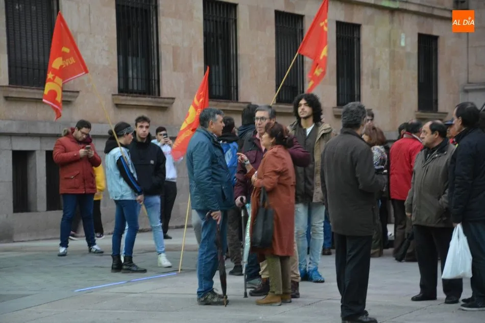 Foto 11 - Deslucida protesta en Salamanca contra la sentencia del Supremo sobre las hipotecas