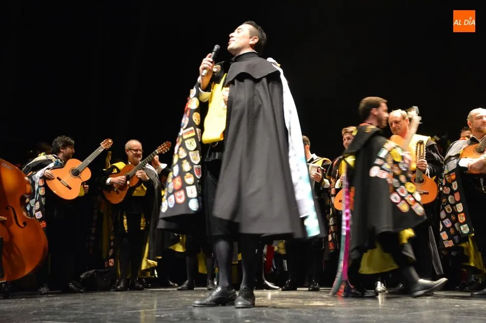 Foto 7 - M&uacute;sica y solidaridad con las tunas de Medicina en el Certamen Nacional