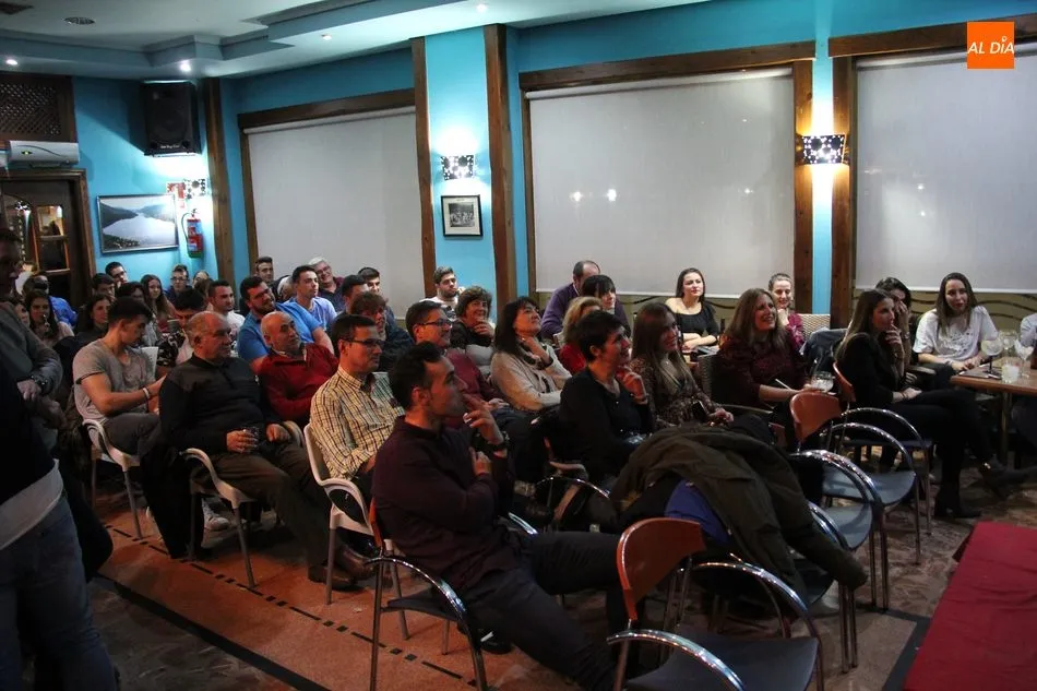 Foto 9 - El p&uacute;blico se desternilla con los mon&oacute;logos de Fernando Garc&iacute;a en la Cafeter&iacute;a Imperial  