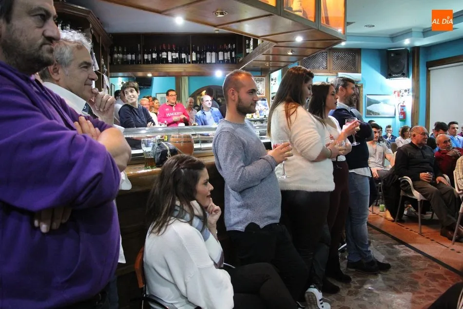 Foto 3 - El p&uacute;blico se desternilla con los mon&oacute;logos de Fernando Garc&iacute;a en la Cafeter&iacute;a Imperial  