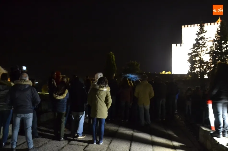 Un centenar de personas asiste a una nueva Ruta de los Malditos con recorrido alternativo  