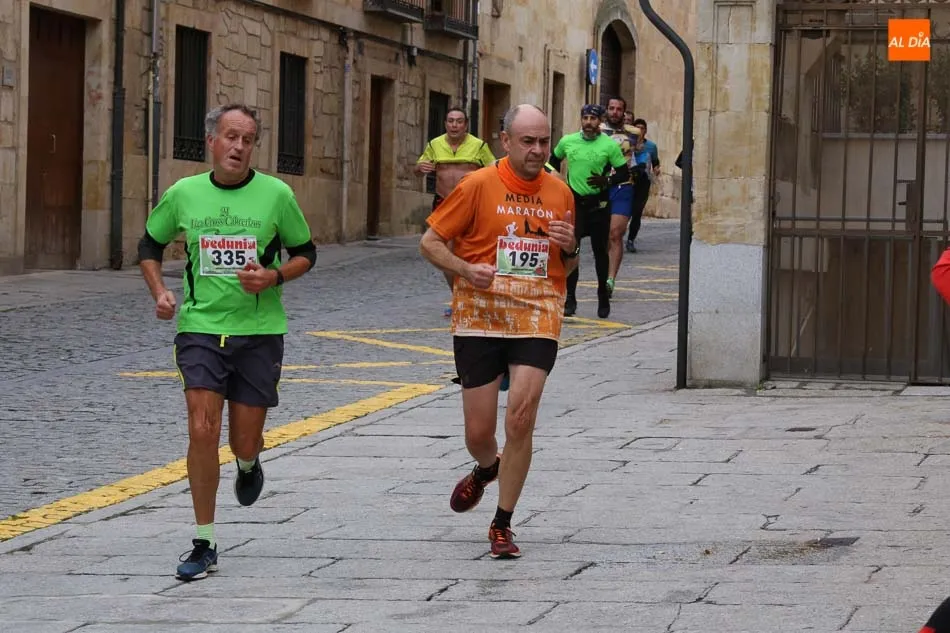 Foto 9 - Antonio Cuadrado y Ver&oacute;nica S&aacute;nchez Mor&iacute;&ntilde;igo se imponen en la Carrera Popular Fundaci&oacute;n...