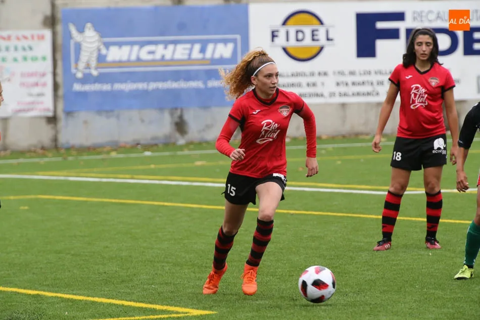 Foto 10 - Un Salamanca FF mermado por las bajas cae en el minuto 85 frente al Dinamo Guadalajara