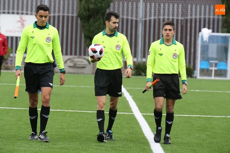 Foto 5 - Un Salamanca FF mermado por las bajas cae en el minuto 85 frente al Dinamo Guadalajara