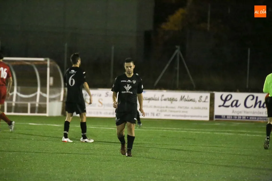 Foto 4 - El Ribert cae en Mojados (3-0), el B&eacute;jar en casa (1-5) y el Hergar regresa a la senda del triunfo...