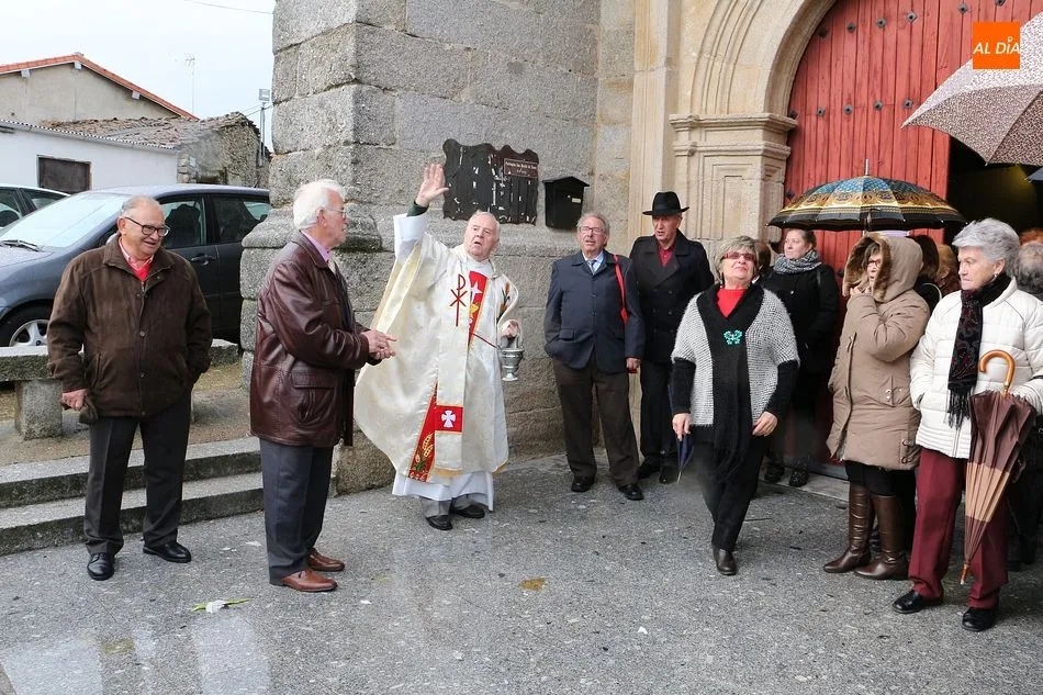 Foto 5 - Fuenterroble recibe el traspaso de capa en la fiesta de San Mart&iacute;n de Tours