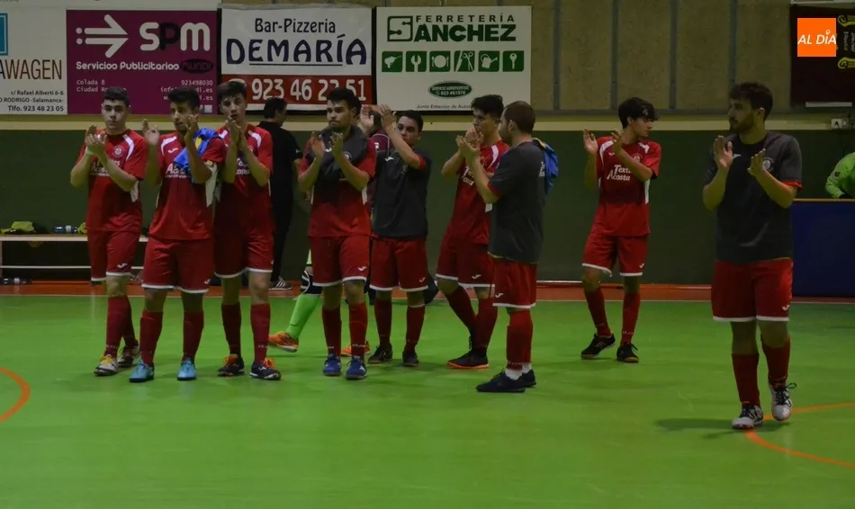 Foto 2 - El III Senior se reencuentra con el triunfo con &Aacute;lex Morales en plan estelar  