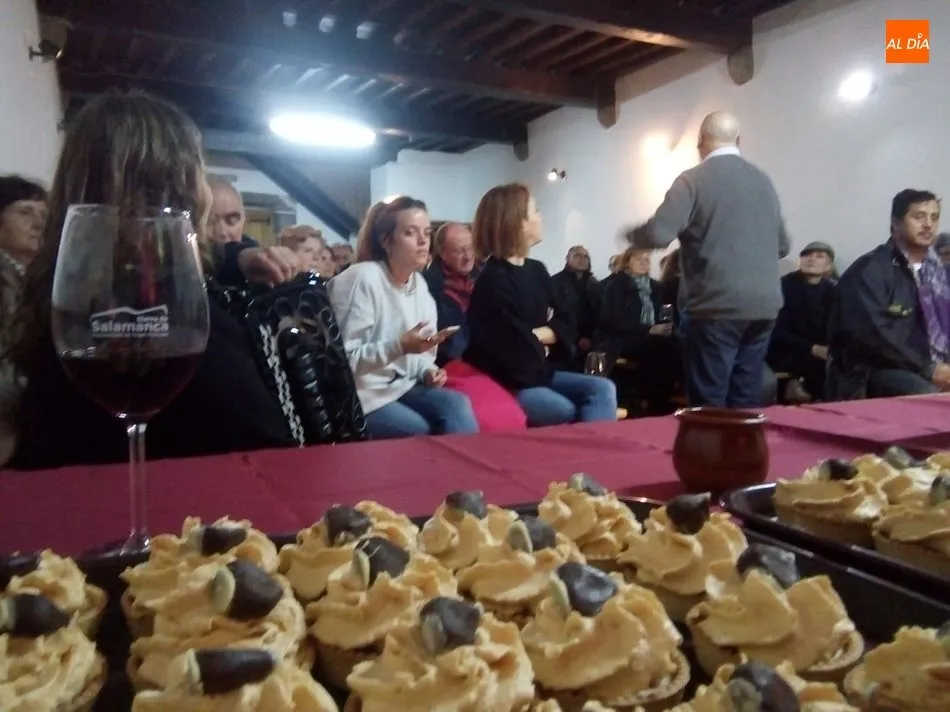 Foto 5 - Los 1.000 Oto&ntilde;os de Salamanca visitan el Castillo de San Vicente