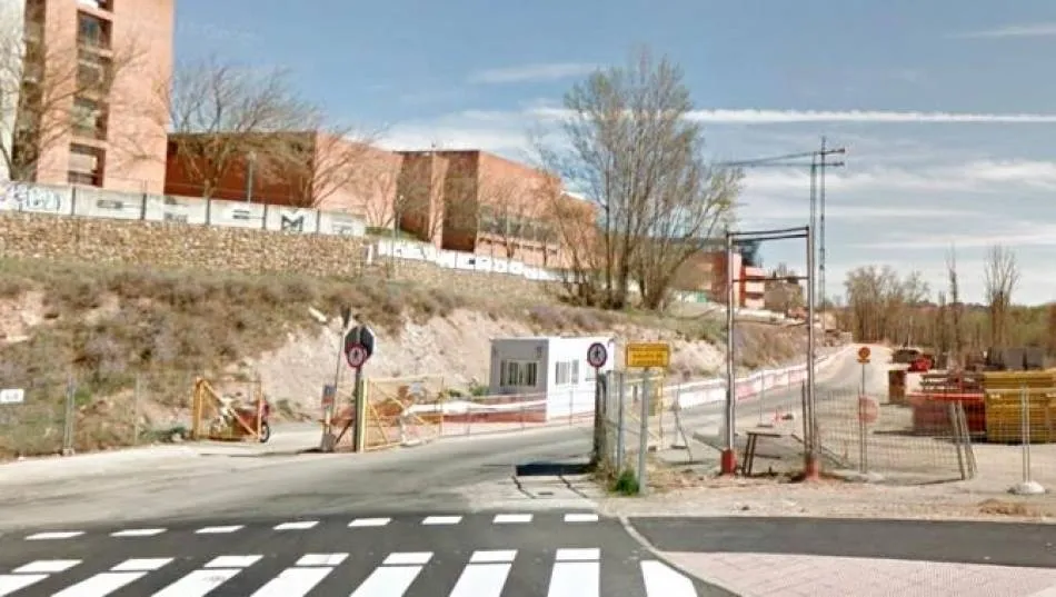 Desde la adjudicación se han realizado los trabajos previos para liberar los terrenos afectados por las obras que se están ejecutando en el nuevo Hospital