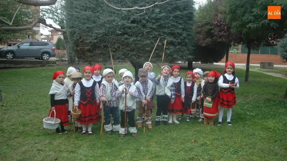 Alrededor de una veintena de niños y niñas serán la imagen del cartel de Navidad / FOTOS: SILVESTRE