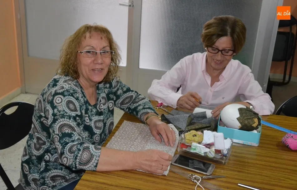Foto 7 - El taller de patchwork de Amanecer re&uacute;ne este curso a cerca de 20 mujeres  