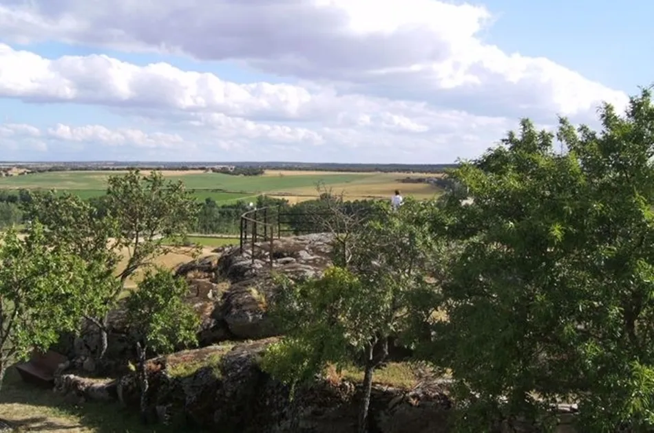 Juzbado, la Peña del Castillo