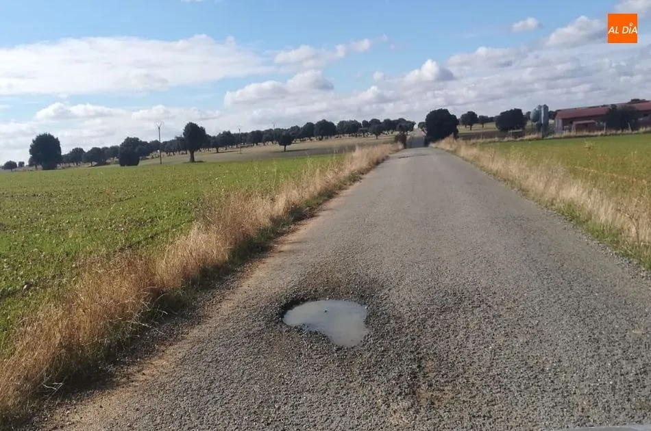 Foto 2 - Quejas por el mal estado del camino agr&iacute;cola que une Anaya de Alba y Galisancho