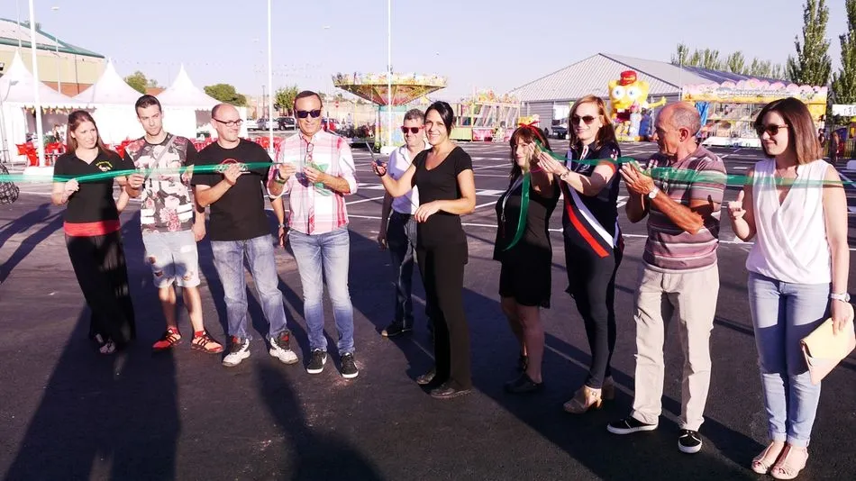 Imagen de la inauguración de la Feria de Día y de Noche de las Fiestas de San Roque