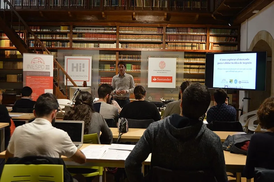 Foto 3 - Los alumnos de la UPSA se forman en la novedosa metodolog&iacute;a Lean Startup