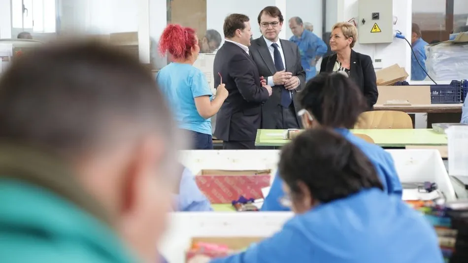Foto 3 - Ma&ntilde;ueco manifiesta el compromiso del Partido Popular con las pol&iacute;ticas a favor de la discapacidad