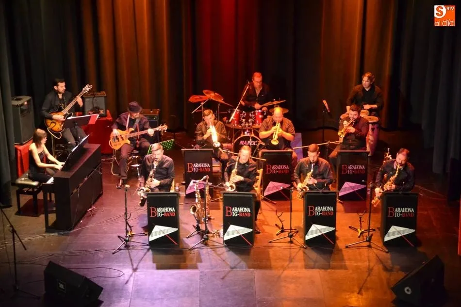 El FICEE entregará este sábado sus premios con la animación musical de la Barahona Big Band  