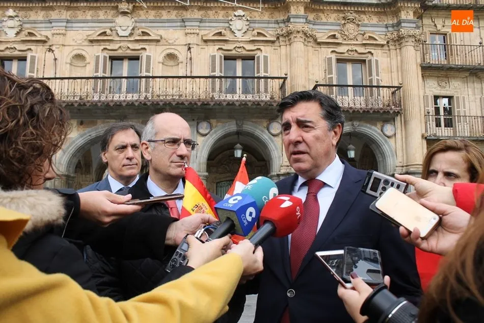 Foto 3 - &ldquo;Desde el PP lo que pretendemos es continuar construyendo Espa&ntilde;a&rdquo;