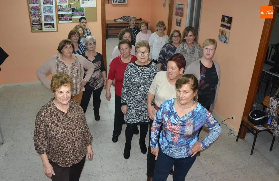 Foto 2 - Amanecer remata la semana de talleres con bailes en l&iacute;nea  