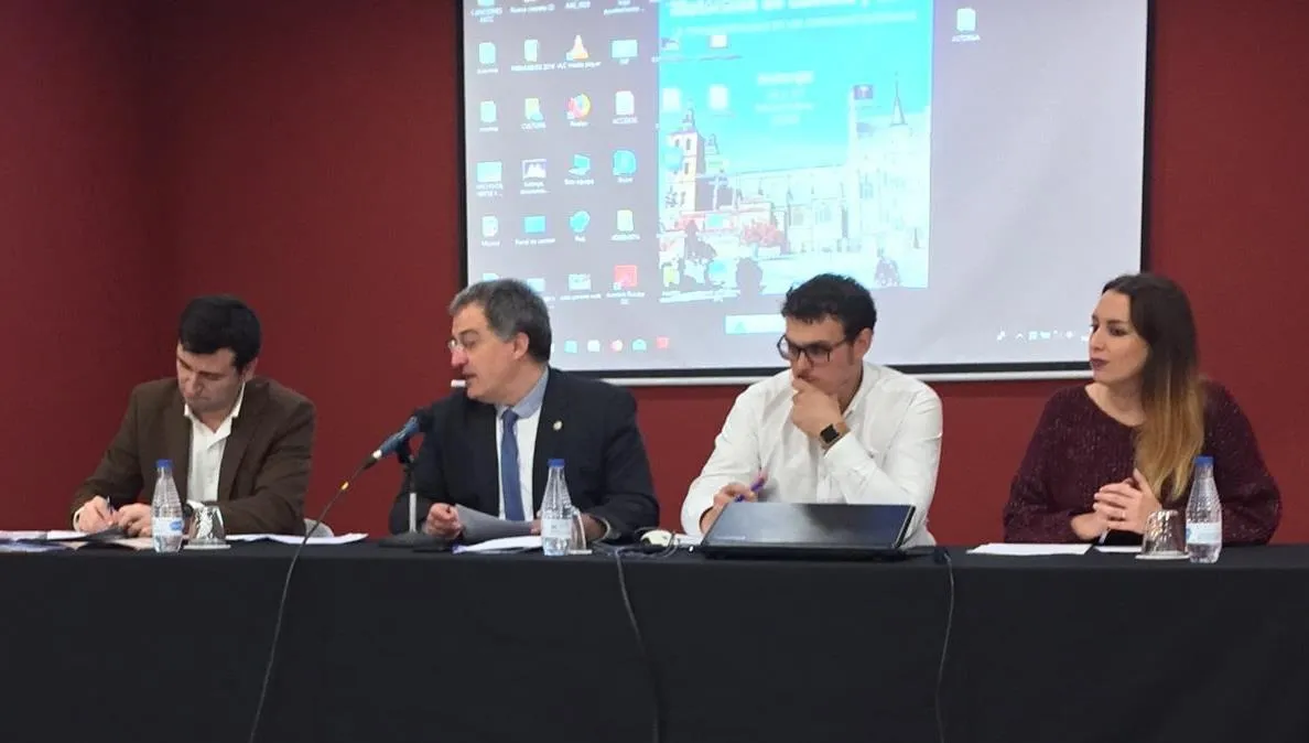 Azahara Martín asiste al III Encuentro de Conjuntos Históricos de Castilla y León  