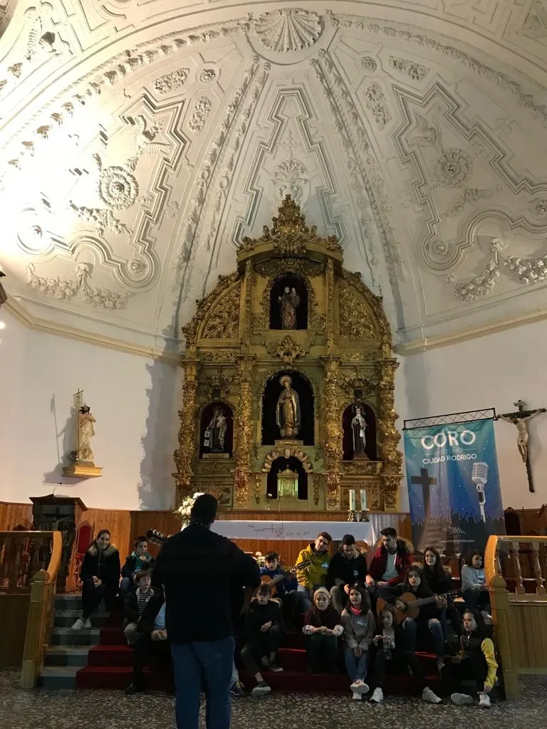 Foto 2 - La Pastoral Juvenil recorre los pueblos en busca de interesados en participar en un coro  
