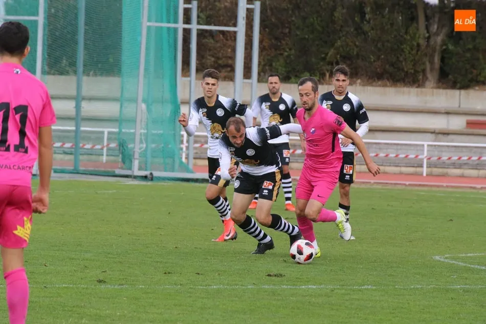 Acción del partido entre Unionistas y la Ponferradina