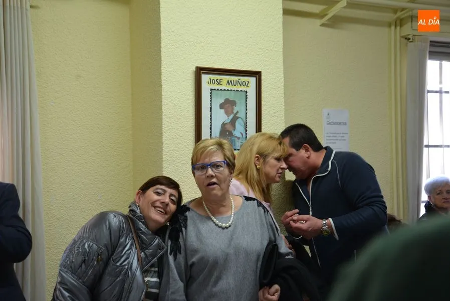 Foto 11 - Los mayores de Pizarrales cierran su Semana Sociocultural con&nbsp;una eucarist&iacute;a y un vino de honor  