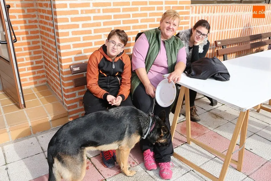 Foto 4 - Dos centenares de personas disfrutan de las jornadas micol&oacute;gicas