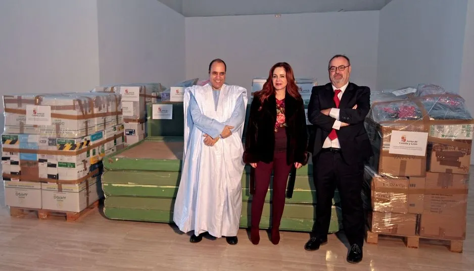 Foto 2 - La comunidad educativa de Castilla y Le&oacute;n apoya a ni&ntilde;os refugiados saharauis con material escolar ...