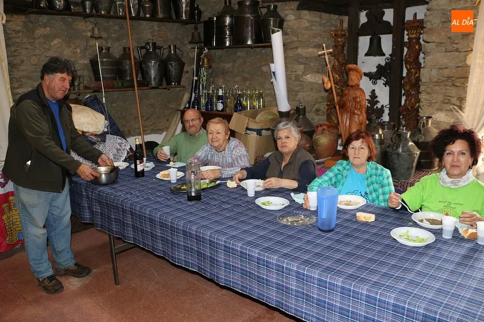 Acasan celebra su jornada de setas y ya piensa en belenes