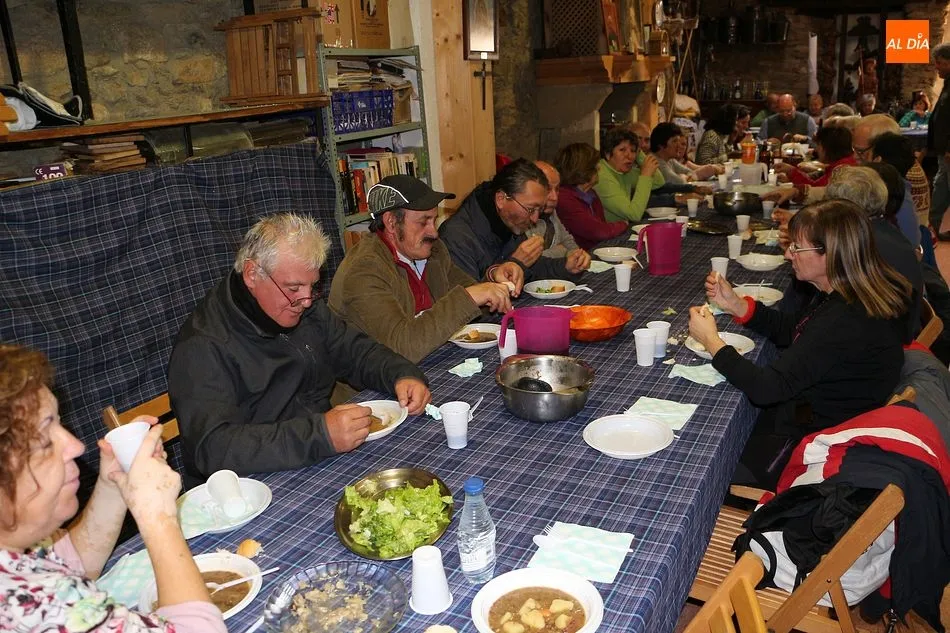 Foto 6 - Acasan celebra su jornada de setas y ya piensa en belenes