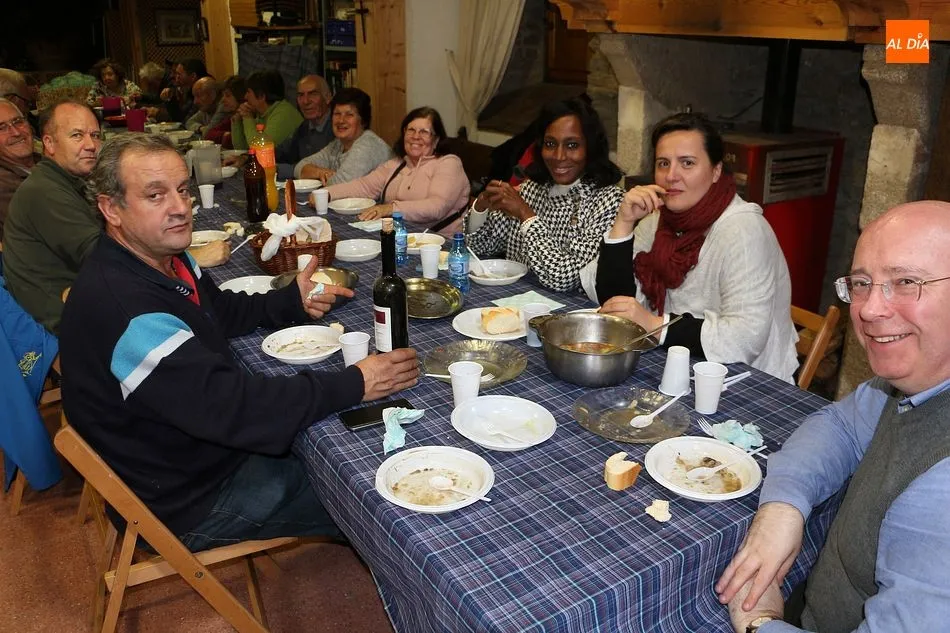 Foto 5 - Acasan celebra su jornada de setas y ya piensa en belenes