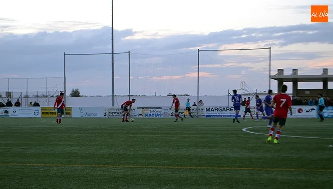 El CD Peñaranda ha vencido 2-0 al Villa de Simancas en el Luis García