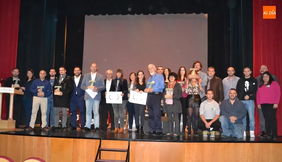 ‘The Departure’, gran triunfador en la gala de clausura del 8º FICEE, que recordó a Roberto...