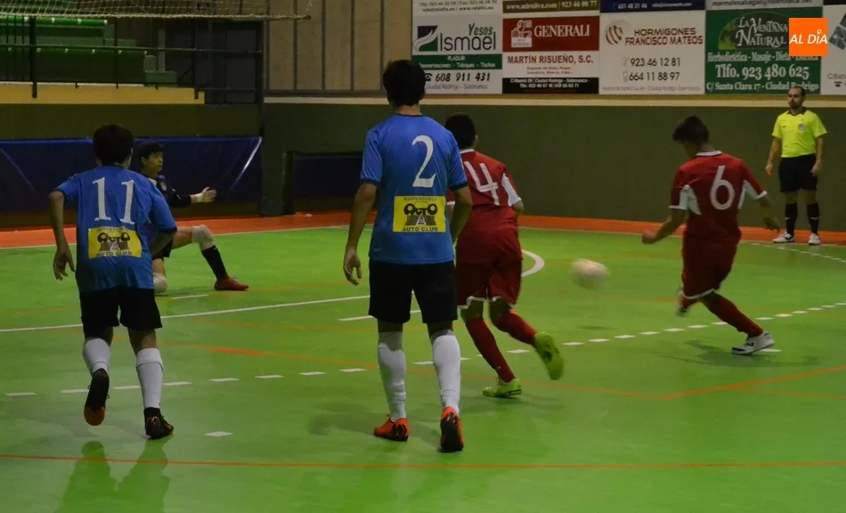 Foto 8 - Doblete de victorias de juveniles y cadetes del III Columnas pese a darles el Trepalio un poco de...