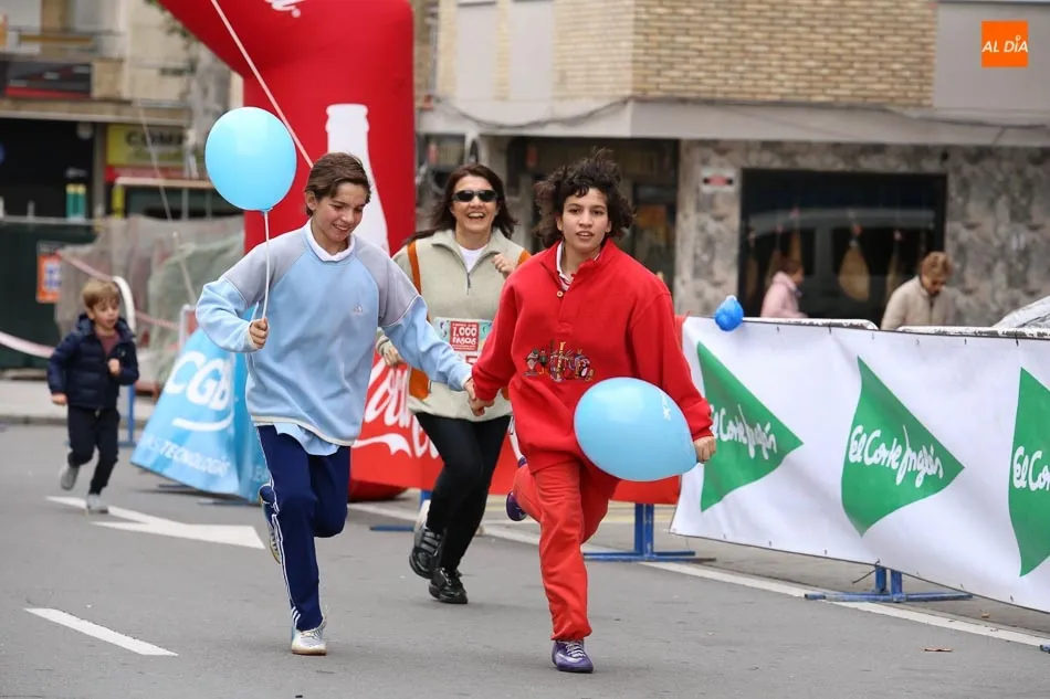 Foto 11 - Mil pasos de solidaridad con la Fundaci&oacute;n Aviva  