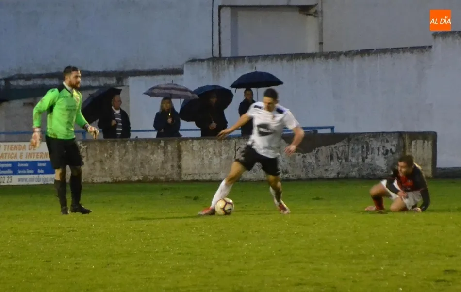 Foto 6 - El B&eacute;jar asalta el Francisco Mateos 10 a&ntilde;os despu&eacute;s en un derby de sabor a&ntilde;ejo con barro y...