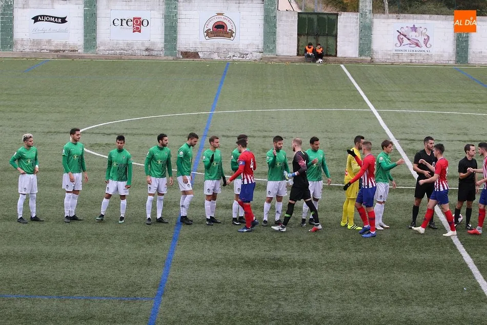 Foto 3 - El CD Guijuelo vence con lo puesto al Atl&eacute;tico B (1-0)