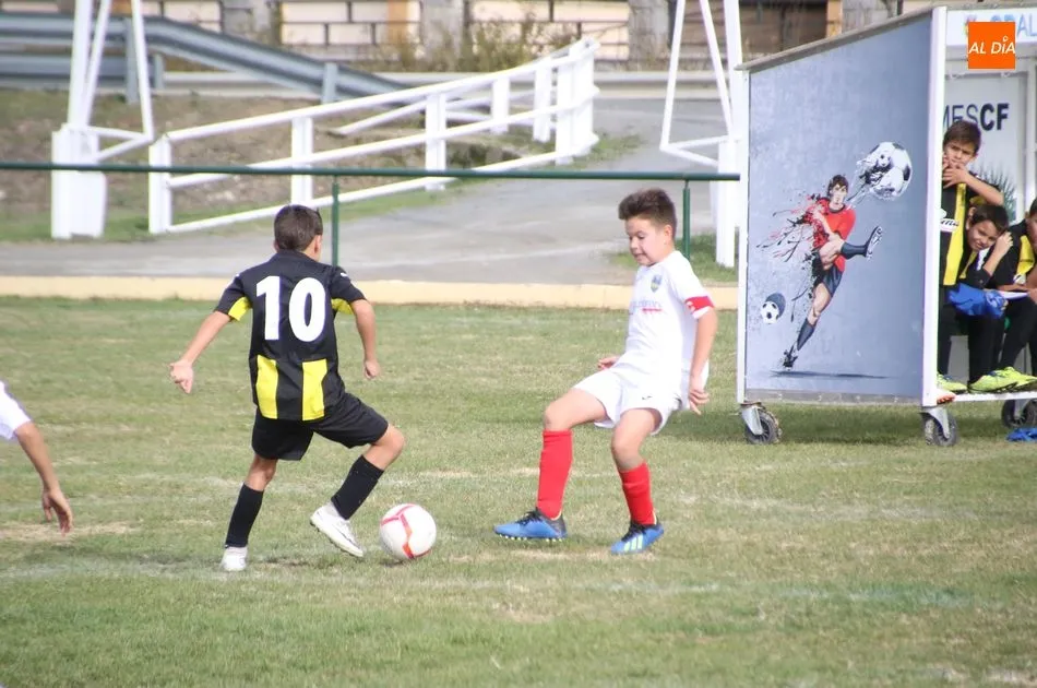 Foto 4 - La jornada se salda con cinco victorias, dos empates y una derrota para el Alba de Tormes CF