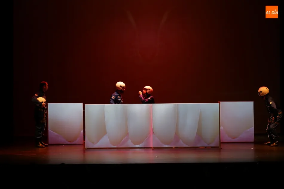 Foto 10 - Spasmo Teatro&nbsp;se embarca en una misi&oacute;n especial con &lsquo;Viaje al centro del cuerpo humano&rsquo;  