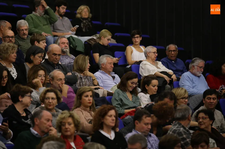 Foto 6 - Alba Molina y Joselito Acedo presentan&nbsp;su &uacute;ltimo trabajo en el Teatro Juan del Enzina &nbsp;&nbsp;  