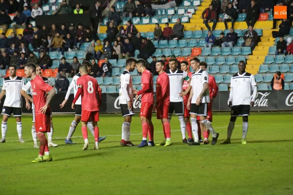 Foto 6 - El Salamanca UDS tira de &eacute;pica para empatar con el Castilla en el tiempo de descuento (3-3)