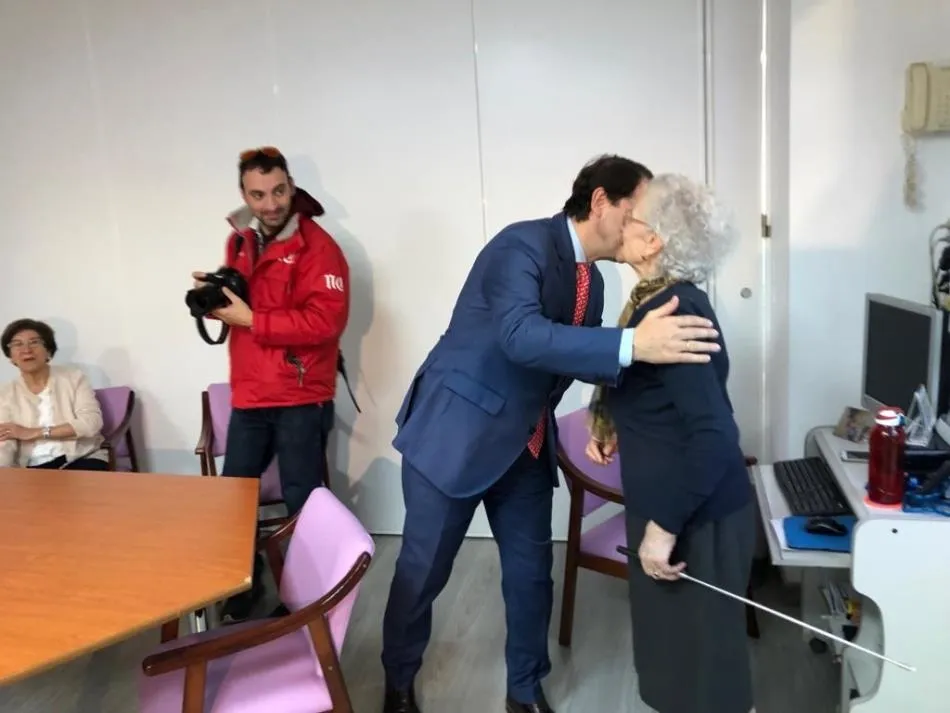 Foto 4 - El Ayuntamiento reafirma su compromiso con los enfermos del Alzheimer