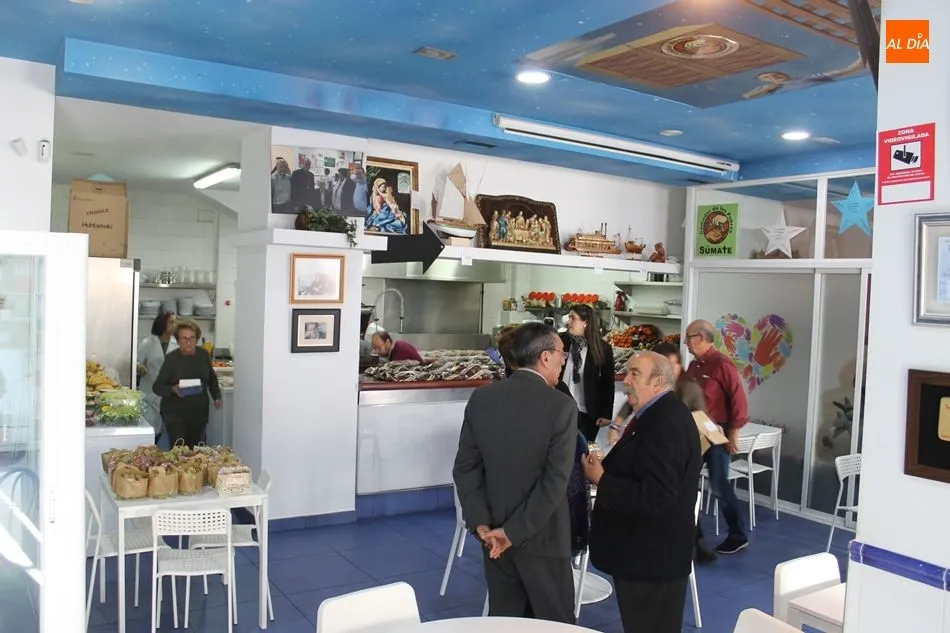 Foto 2 - Mena destaca la &ldquo;labor social&rdquo; del Comedor de los Pobres para llegar a 200 familias