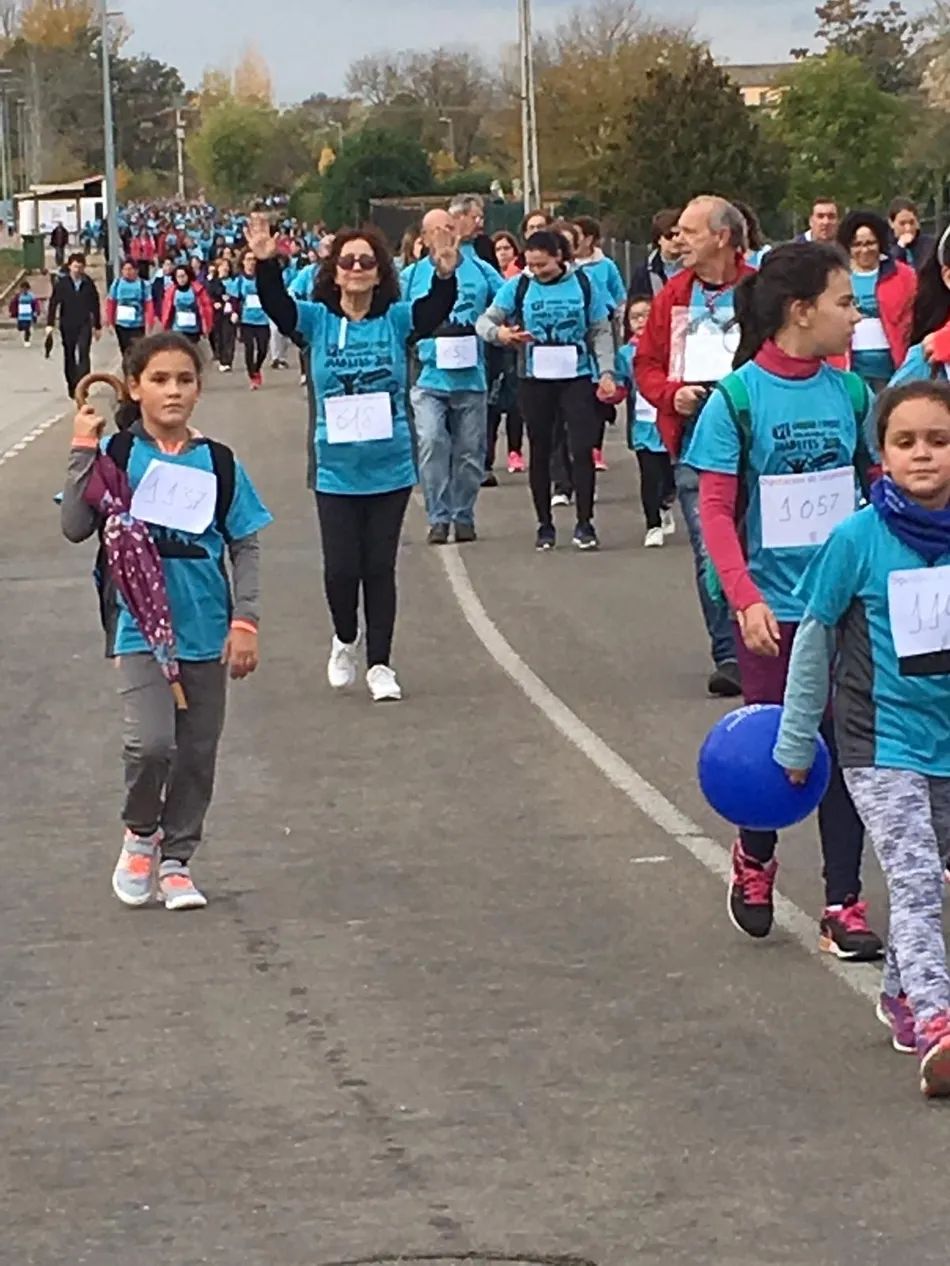 Foto 3 - Unas cuantas im&aacute;genes m&aacute;s de la multitudinaria Carrera y Paseo Saludable por la Diabetes 2018  