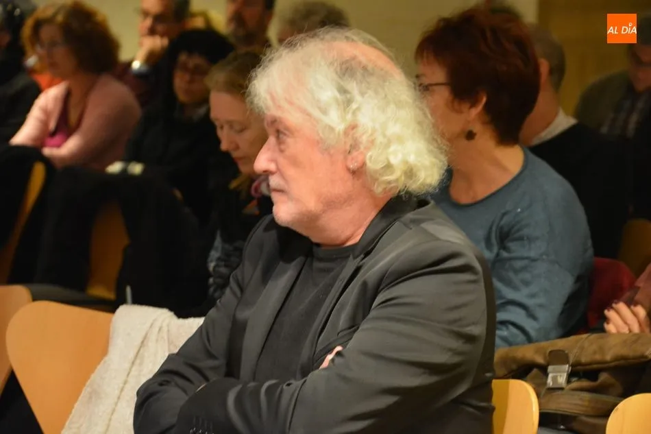 Foto 4 - Francisca Noguerol presenta &lsquo;El libro de la desobediencia&rsquo;, una obra de Rafael Courtoisie  