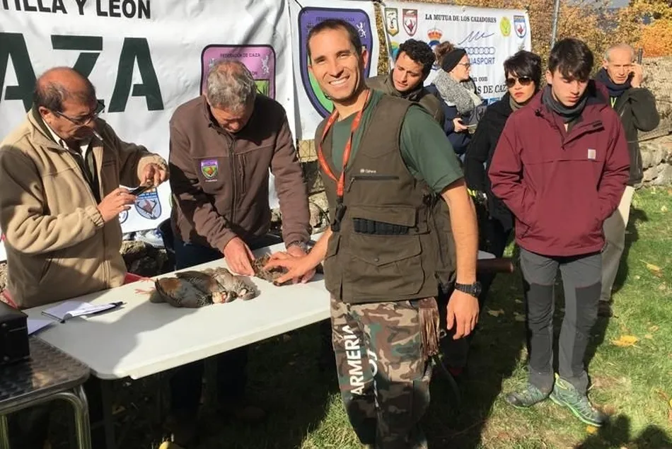 Foto 4 - El salmantino Jorge Lozano se proclama subcampe&oacute;n regional de Caza Menor con Perro  